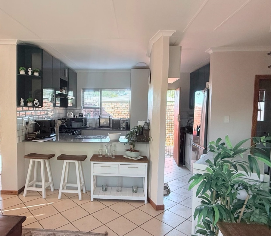 2 Bedroom Property for Sale in Windsor Park Eastern Cape